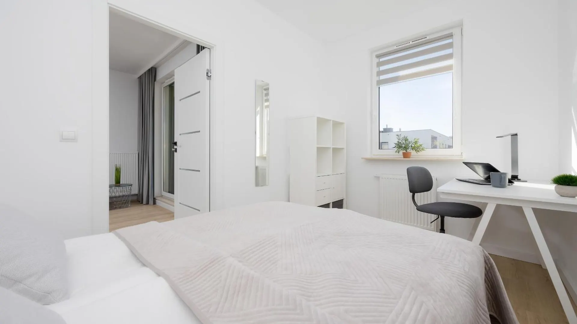 Comfortable Apartment With Parking By Noclegi Renters Warsaw 0*,  Poland